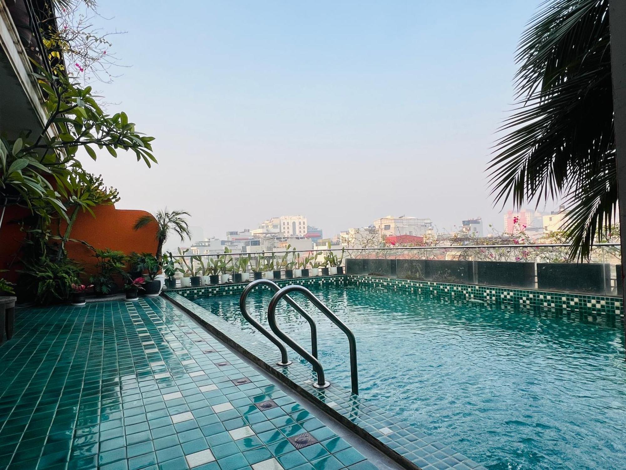 Hotel du Monde Art Hanoi Buitenkant foto